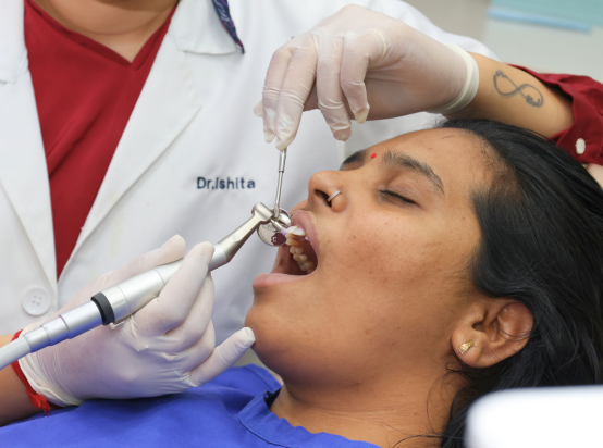 Dental Scaling & Polishing